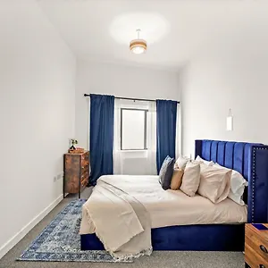Luxury Canary Wharf 2 Bed Apt Apartment