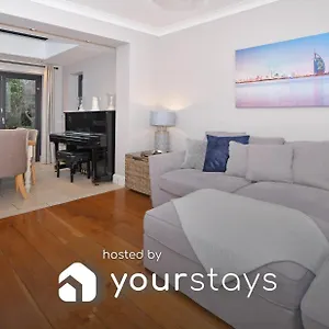 Hale View By Yourstays Holiday home Altrincham