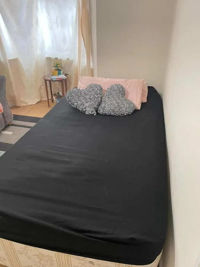 Obusco Holiday Home Londra