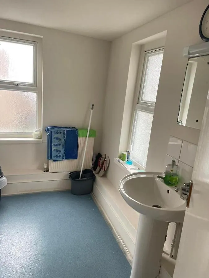 Obusco Holiday Home Londra